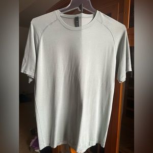 Lululemon Metal Vent 2.0